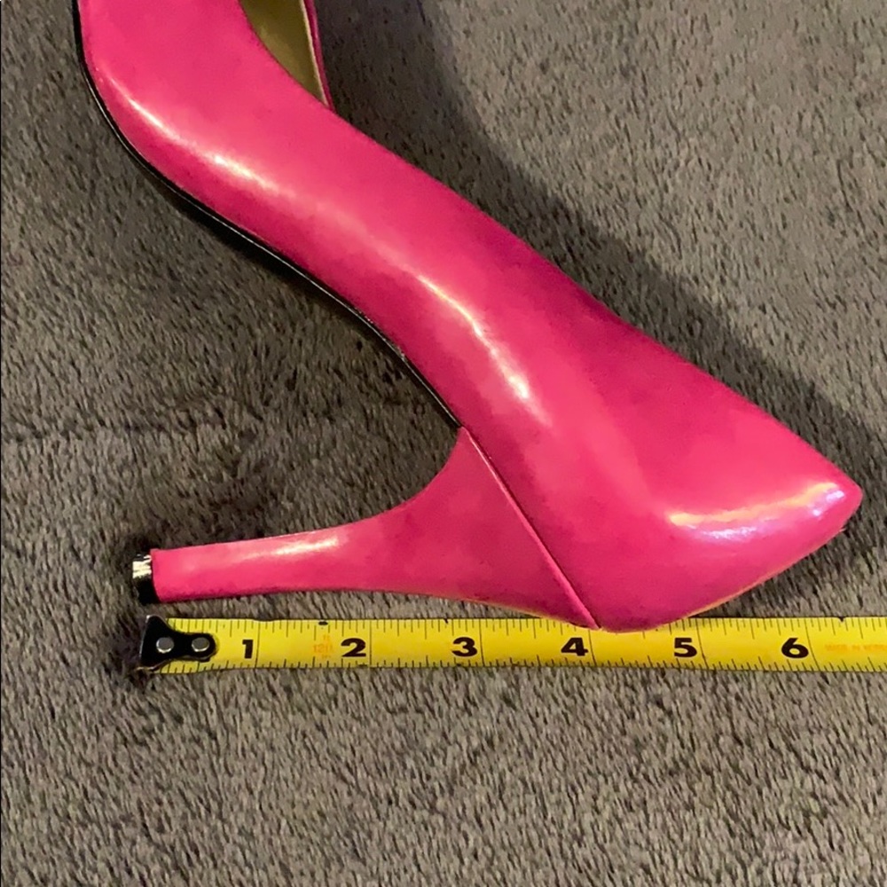 Used Nine West Gwendle Pink Patent Size 10 Heels. - Picture 9 of 10